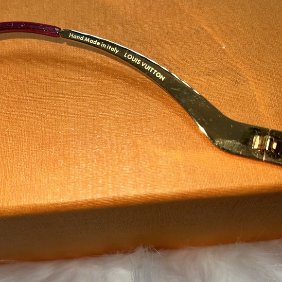 👓💛❤️LOUIS VUITTON VINTAGE SUZY EMBELLISHED OVERSIZED SUNGLASSES Z0400U M1120 - Picture 15 of 17